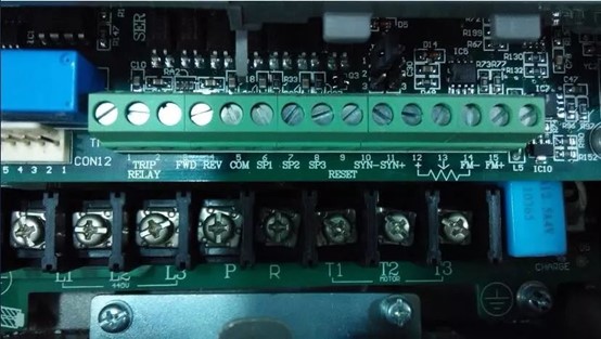 维修变频器整流模块与IGBT模块好坏的方法？